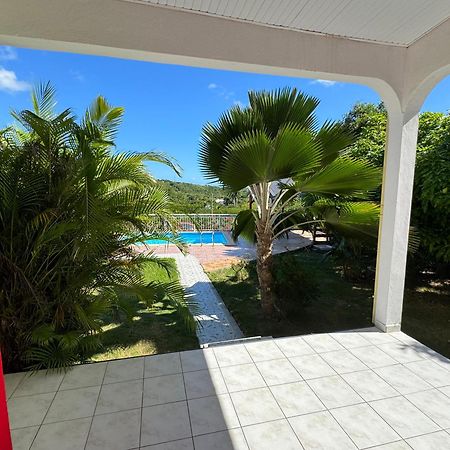 Gite Allee Des Cocotiers Saint-Francois  Exterior foto
