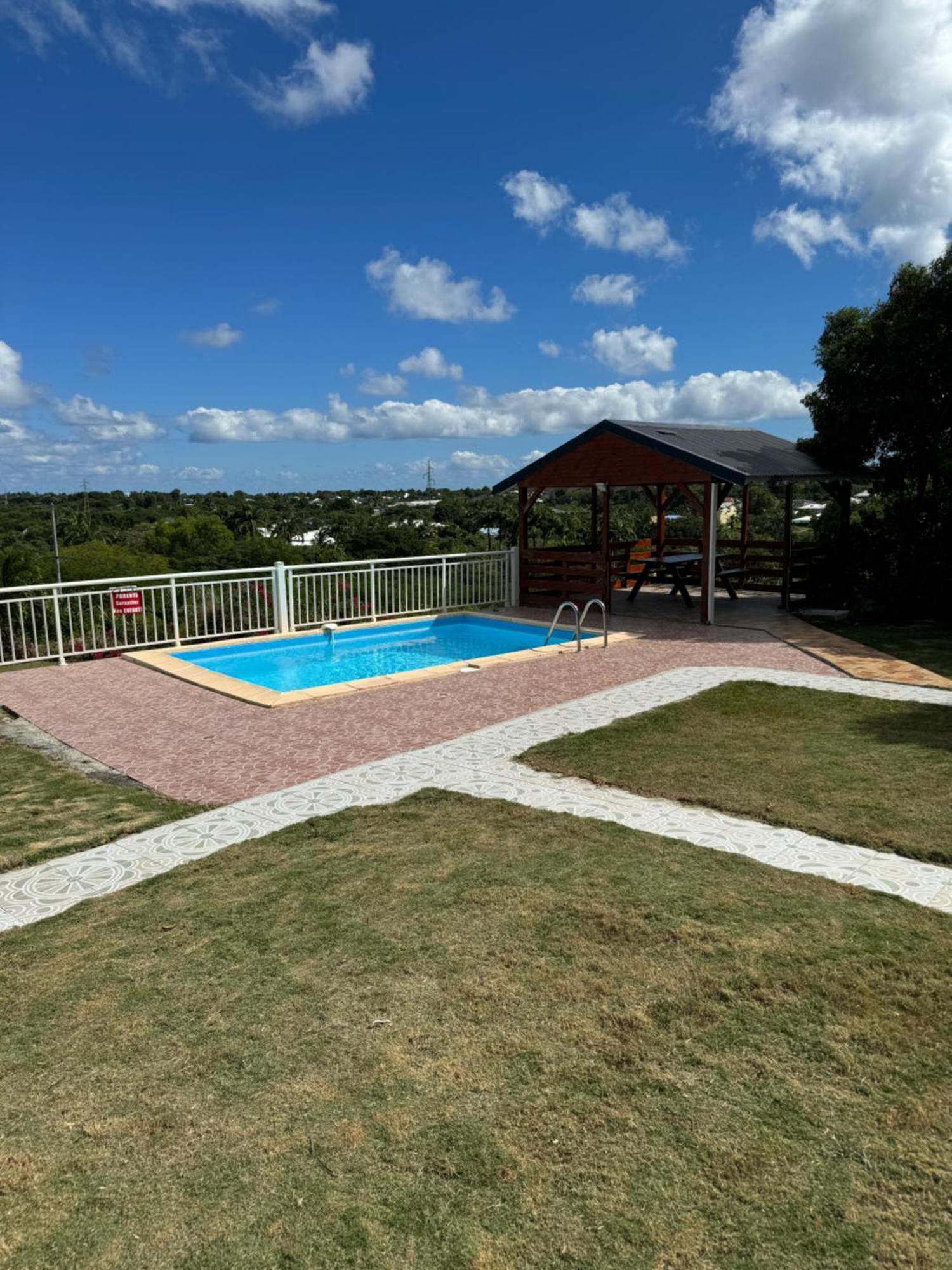 Gite Allee Des Cocotiers Saint-Francois  Exterior foto